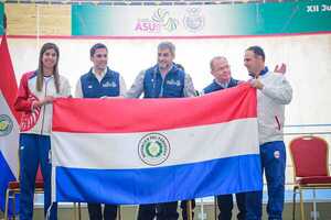 Emocionante abanderamiento de atletas paraguayos que competirán en los Juegos Odesur - .::Agencia IP::.