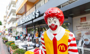 "Quiero trabajar en un McDonald's y tener un Lamborghini" Respuesta de un niño cómo quiere ser de mayor - OviedoPress