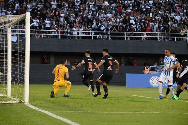 Guaireña-Olimpia en Ciudad del Este: 3 mil entradas vendidas - Olimpia - ABC Color