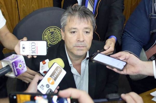 Preocupa al Presidente de Diputados falta de mecanismos idóneos para bajar precio de combustibles | Lambaré Informativo