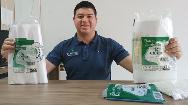 Joven emprendedor se abre camino en la industria plástica y se proyecta a todo el país