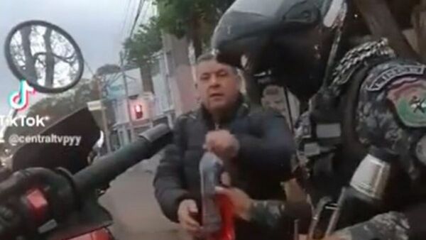 Lince ayudó a guardia que se quedó sin nafta