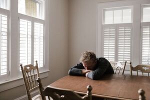 ONU: “Es hora de proteger la salud mental en el trabajo”