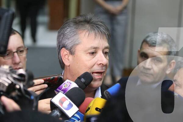 Crónica / Presi de Diputados cuestionó la “burla” de Petropar y he’i que sí tendría recursos