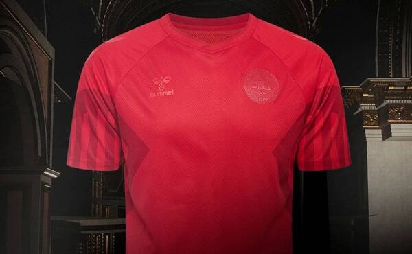 Crónica / Sele danesa lucirá una camiseta de "protesta" contra el Mundial de Catar