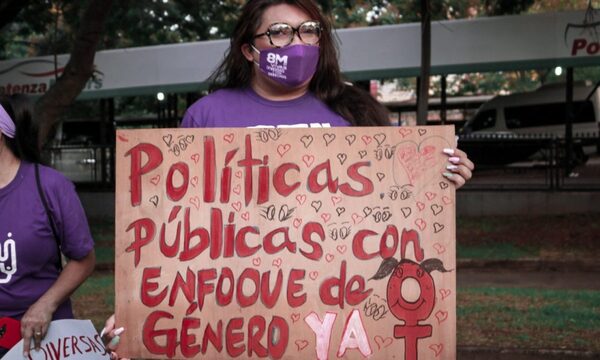 Organización feminista de CDE apoya transformación educativa
