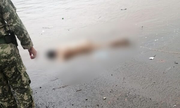 Hallan cadáver en aguas del río Paraná 