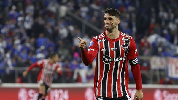 Calleri, carta goledora de Sao Paulo para la final en Córdoba