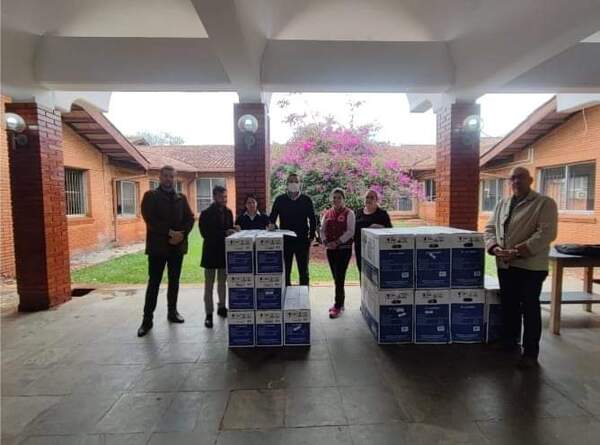UCP entregó  aires acondicionados al Hospital Regional de Pedro Juan