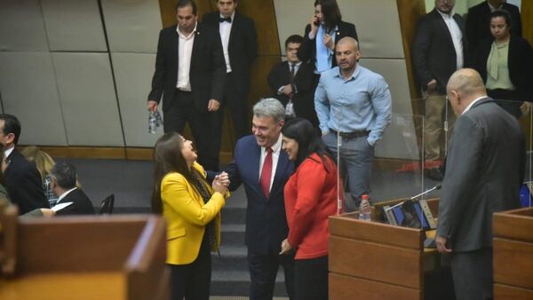 Las noticias más resaltantes de la jornada