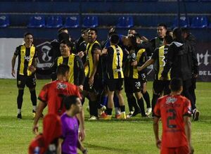 Tanda de penales: Guaraní se metió a las semifinales de la Copa Paraguay - Cardinal Deportivo - ABC Color