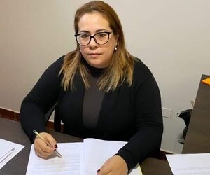 Mujer de 30 años es procesada por golpear frecuentemente a su esposo – Diario TNPRESS