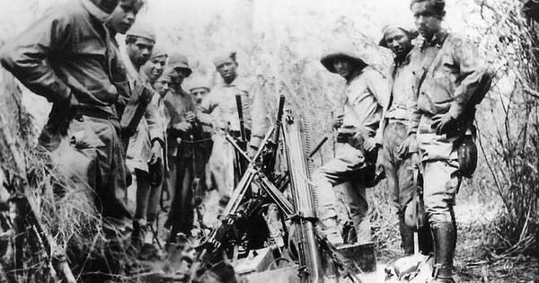 La Nación / Con el silencio del clarín recuerdan los 90 años de la victoria de la Batalla de Boquerón