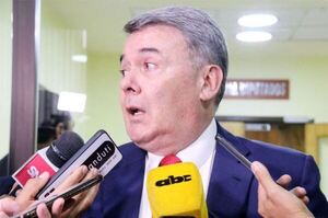 Asumió nuevo Defensor del Pueblo | Lambaré Informativo