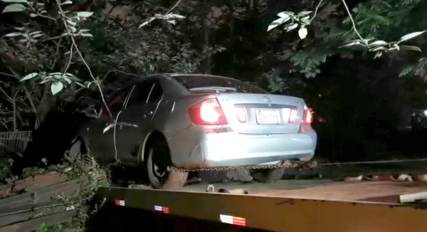 Prestó el auto de su amigo para salir a robar y dejó abandonado en arroyo tras persecución - La Clave