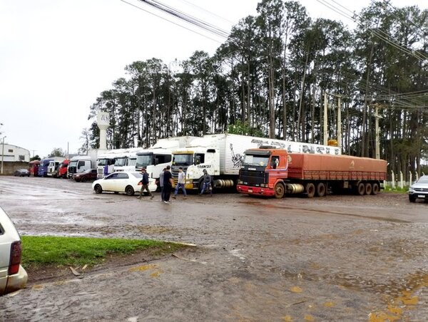 Huelga de funcionarios en Brasil repercute en el comercio exterior