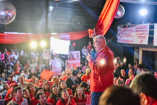 “Es imposible que estemos a favor de ideología de género porque defendemos la familia”, dice Wiens - El Trueno