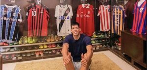 Julio Dos Santos anunció su retiro del fútbol profesional a sus 39 años