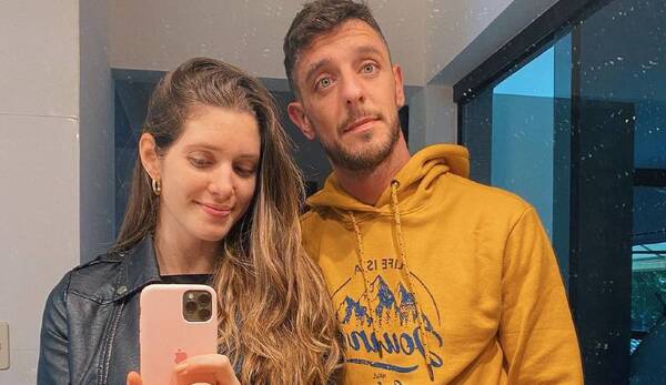 Crónica / [VIDEO] Doña de Ale Silva recordó el día en que él le pecheó casorio