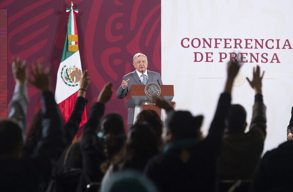López Obrador ofrece abastecer a Alemania con gas natural de México - MarketData
