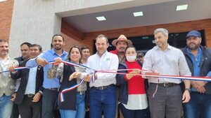 Crédito Agrícola de Habilitación dispone de local propio en Loma Plata después de 42 años