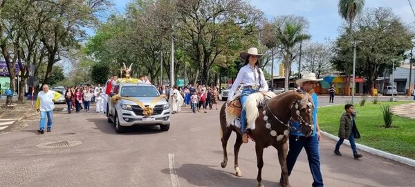 Con comercio cerrado, saltoguaireños conmemoran el día de su santo patrono - Nacionales - ABC Color