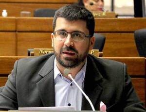 Propuesta de desdoblamiento de elecciones internas fue imprudente, critica Villarejo