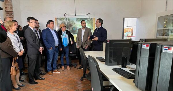 Proyecto REEMUJERPY y el MIC inauguraron en San Lorenzo el primer Centro de Apoyo al Emprendedor - Informatepy.com