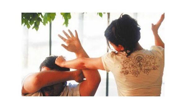 Golpeó con cable a su marido por no preparar la cena