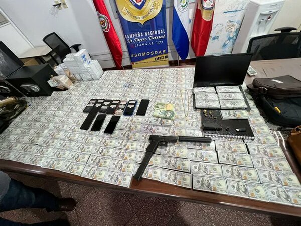 Operativo Franklin: detienen a varios extranjeros con 4 millones de dólares falsos