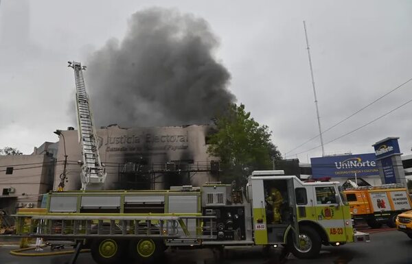 TSJE: víctima fatal del incendio habría ingresado de vuelta - Nacionales - ABC Color