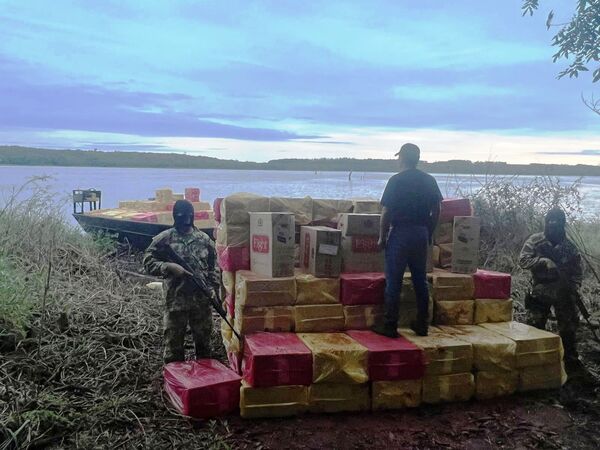 Incautan más de 30.000 cajetillas de cigarrillos de Tabesa en Canindeyu - La Clave