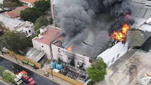 Crónica / Alrededor de 7.500 máquinas de votación ndaje se perdieron en el incendio