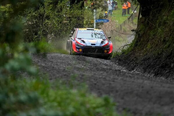 WRC: Ott Tänak continúa en la cima del Rally de Nueva Zelanda - ABC Motor 360 - ABC Color