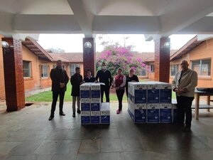 Hospital Regional recibió aires acondicionados y mobiliarios de la UCP - Radio Imperio