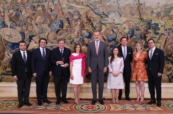 Jaime Gilinski recibe  el Premio Enrique V. Iglesias por su contribución al crecimiento de Iberoamérica | Internacionales | 5Días