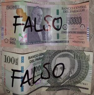 Guaraníes y dólares: ¿Cómo detectar los billetes falsos? - Economía - ABC Color