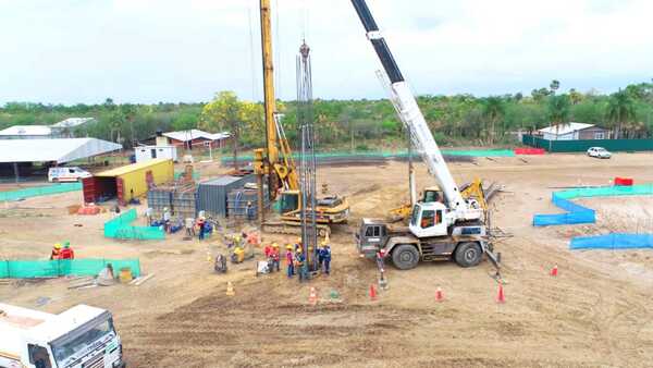 Más de 60 pilotes fueron montados este septiembre para el futuro puente de la Bioceánica