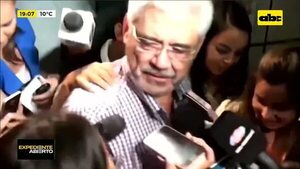 Fiscalía solicitó confirmar las condenas del exrector Froilán y la “comepapeles” - Nacionales - ABC Color