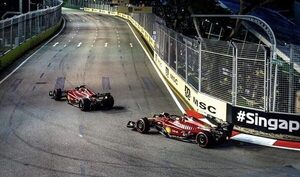 Sainz lideró el segundo libre de Singapur; Alonso fue octavo y Pérez, noveno