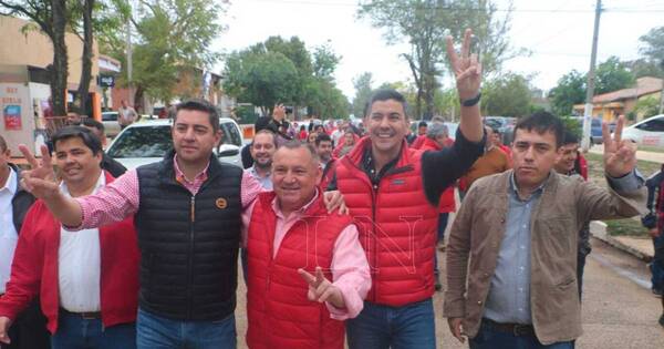 La Nación / Autoridades de Ñeembucú aplazaron la gestión de Abdo denunciando la desidia de su gobierno