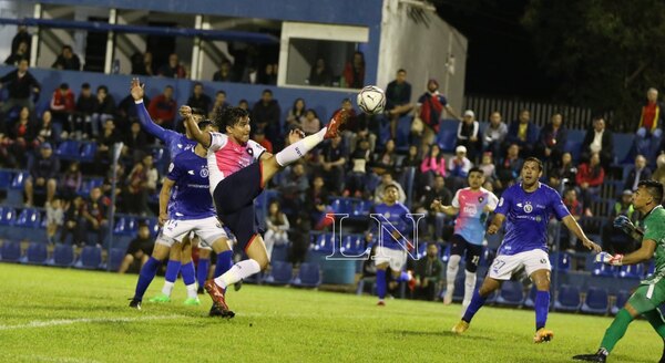 Con el grito de Marcelo Moreno Martins, Cerro vibra en la cima del campeonato