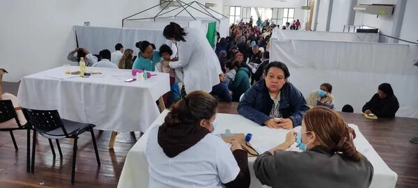 Exitosa jornada de atención médica brindan en Yaguarón - Nacionales - ABC Color