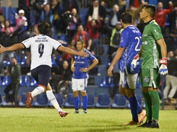 Cerro Porteño sale victorioso de Villa Elisa - APF