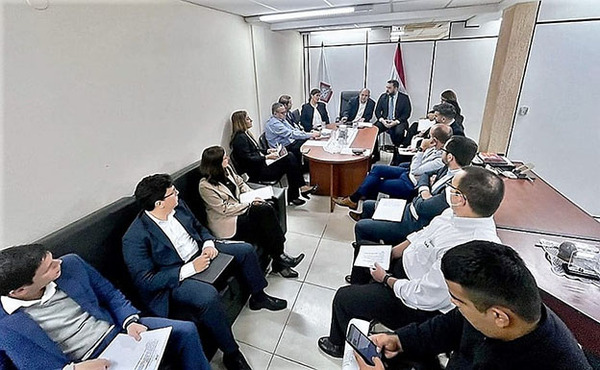 En mesa de trabajo tratan sobre aumento de fraudes y estafas por internet | DIARIO PRIMERA PLANA