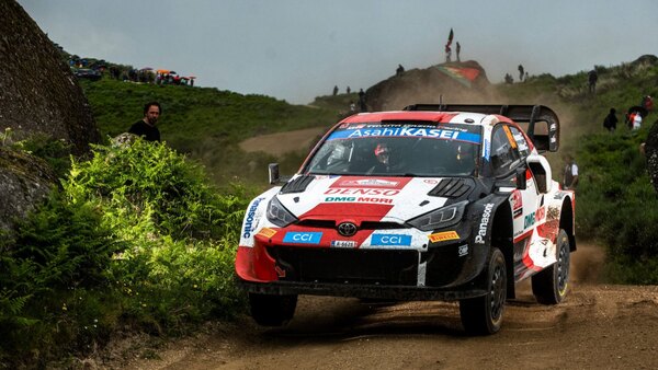 Rovanperä se sitúa al frente del Rally de Nueva Zelanda y roza el título