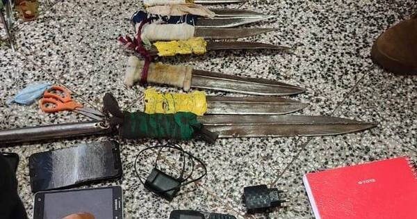 La Nación / Requisan armas, drogas y teléfonos en la cárcel de Concepción