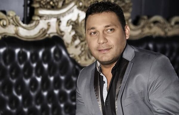 Diario HOY | Juan Carlos Centeno, "la voz del vallenato" presidirá el 'Ndera Chopp're Fest'