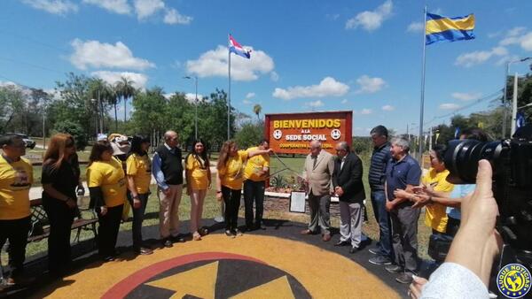 Inauguran caminero de 1.200 metros en Sede Social de la Cooperativa Luque •