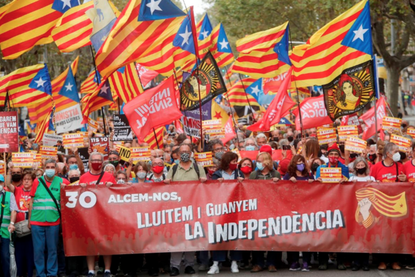 Diario HOY | Independentistas catalanes conmemoran referéndum de secesión de 2017